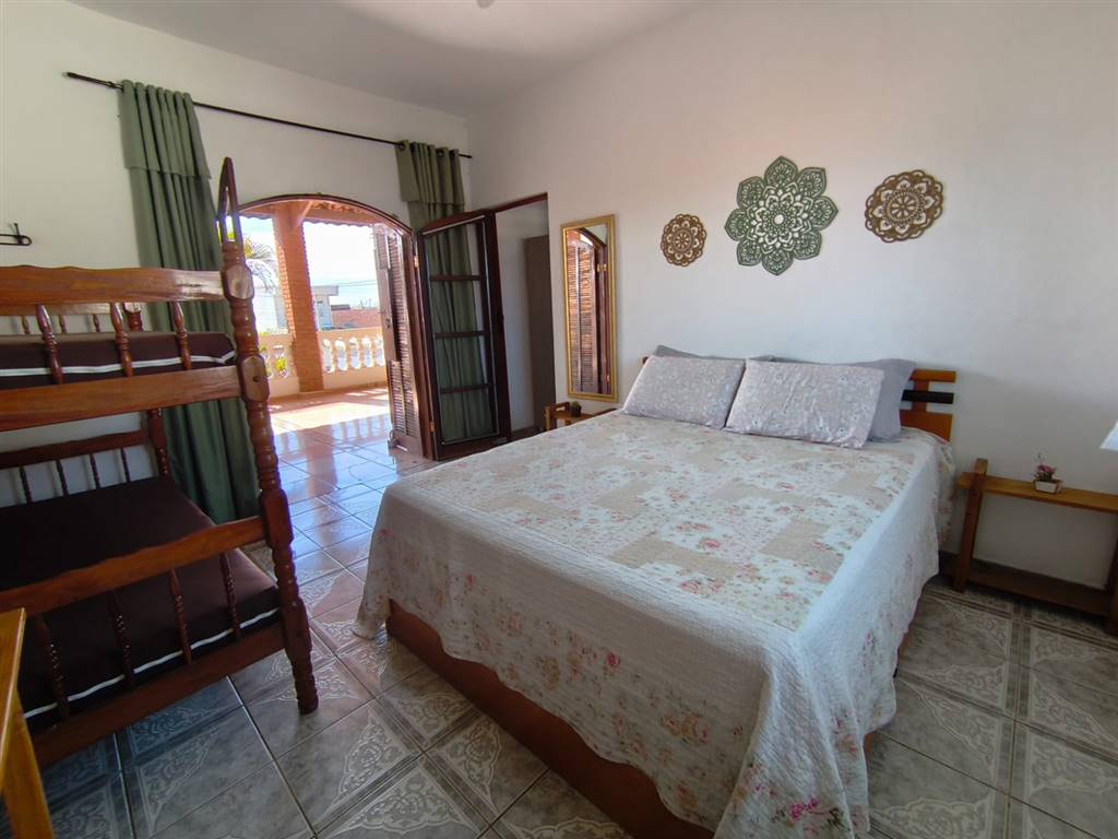 Casa com 2 quartos e 250 m² em Vila Caiçara, Praia Grande