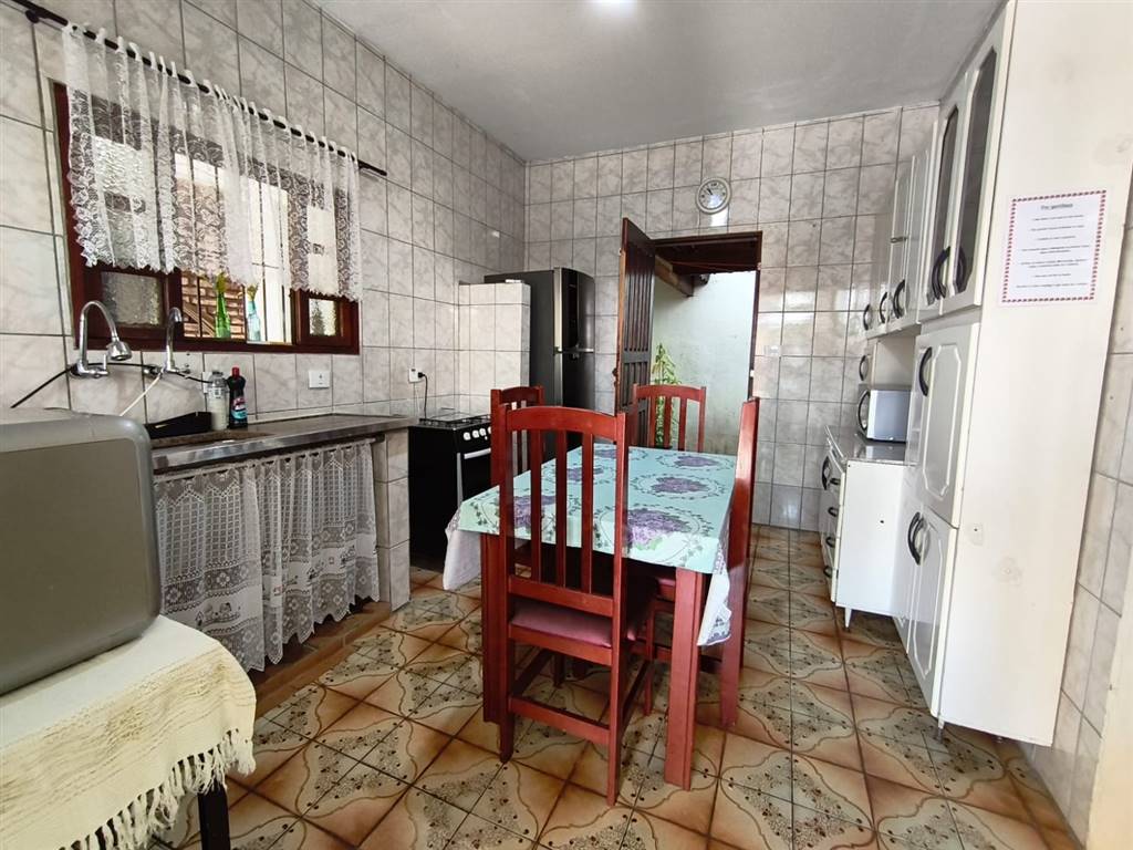 Casa com 2 quartos e 250 m² em Vila Caiçara, Praia Grande