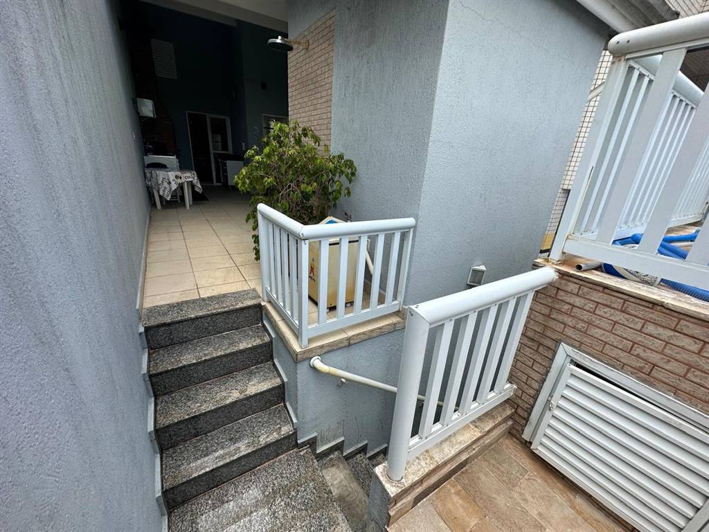 Casa com 3 quartos e 135 m² em Vila Caiçara, Praia Grande