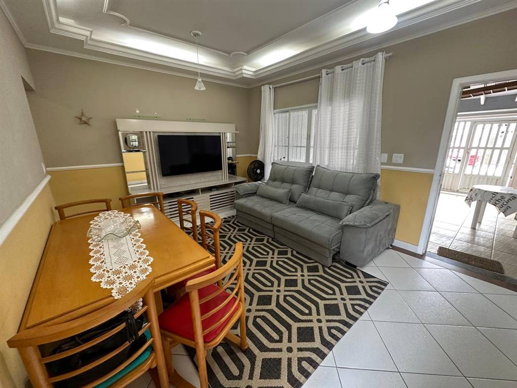 Casa com 3 quartos e 135 m² em Vila Caiçara, Praia Grande