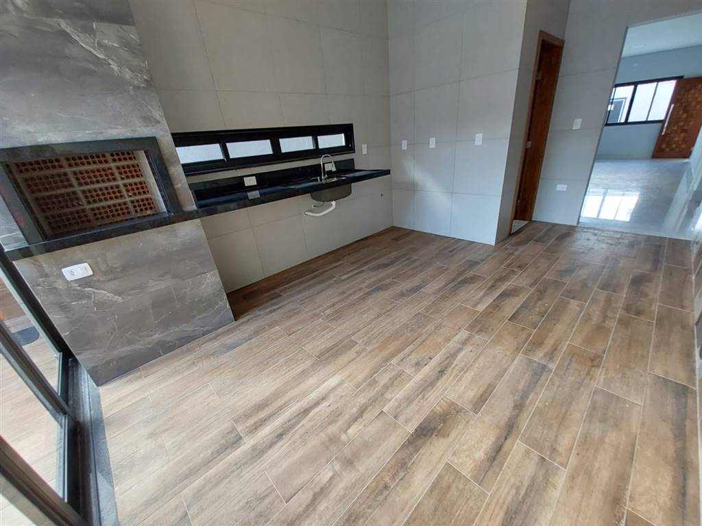 Casa com 3 quartos e 120 m² em Vila Caiçara, Praia Grande