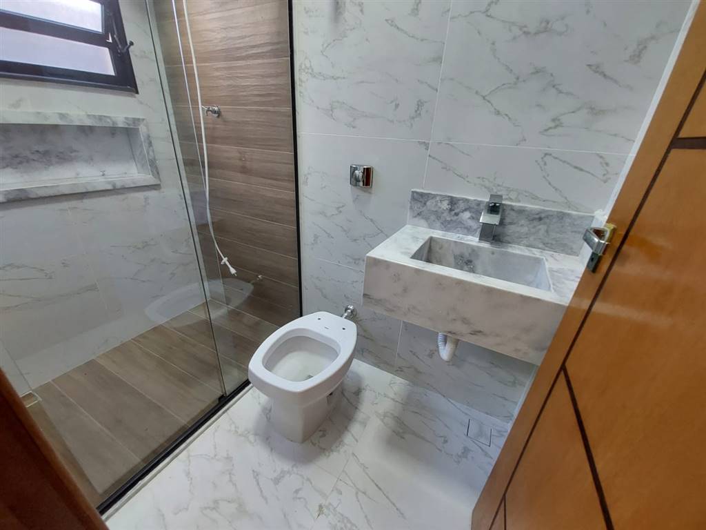 Casa com 3 quartos e 120 m² em Vila Caiçara, Praia Grande