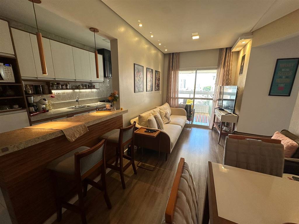 Apartamento com 2 quartos e 63 m² em Vila Caiçara, Praia Grande