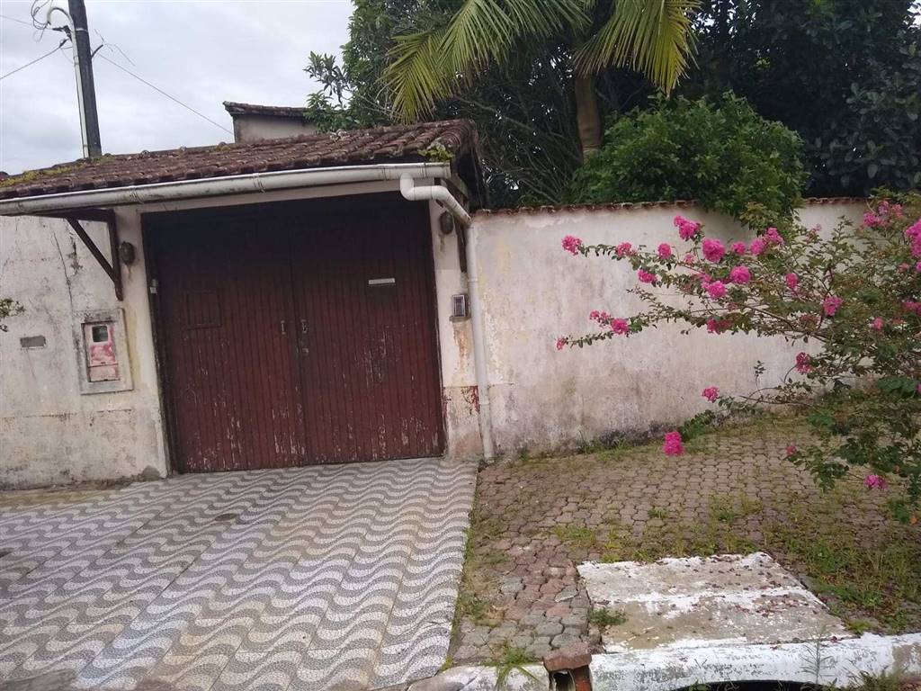 Terreno com 448 m² em Vila Caiçara, Praia Grande