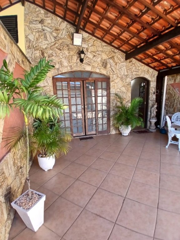 Casa com 2 quartos e 120 m² em Vila Caiçara, Praia Grande