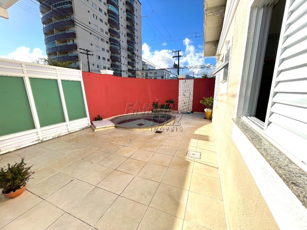 Casa com 3 quartos e 104 m² em Vila Caiçara, Praia Grande