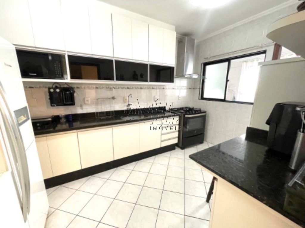 Apartamento com 2 quartos e 101 m² em Vila Caiçara, Praia Grande