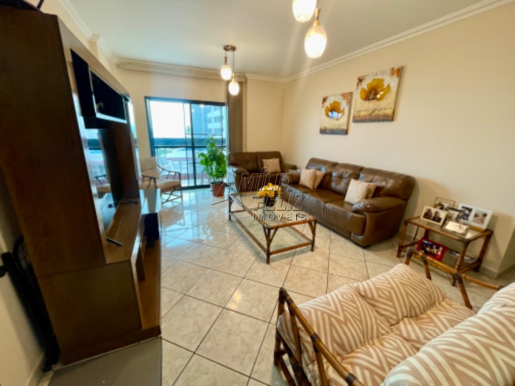 Apartamento com 2 quartos e 101 m² em Vila Caiçara, Praia Grande