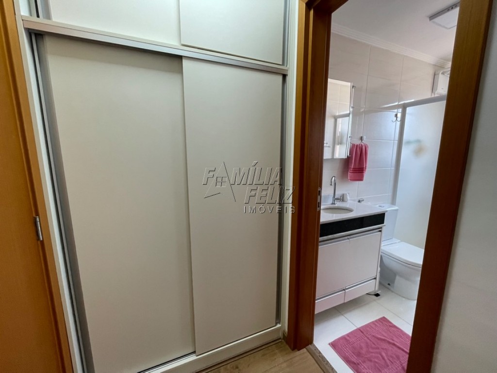 Apartamento com 2 quartos e 81 m² em Vila Caiçara, Praia Grande