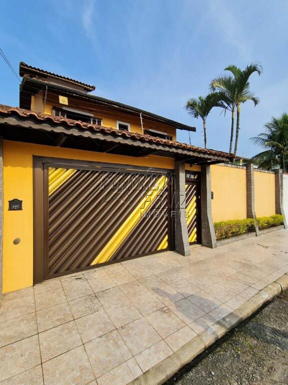Casa com 4 quartos e 300 m² em Vila Caiçara, Praia Grande