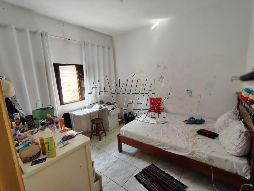 Casa com 2 quartos e 180 m² em Vila Caiçara, Praia Grande