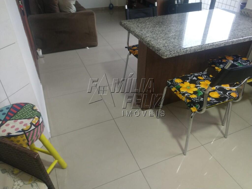 Apartamento com 2 quartos e 70 m² em Vila Caiçara, Praia Grande
