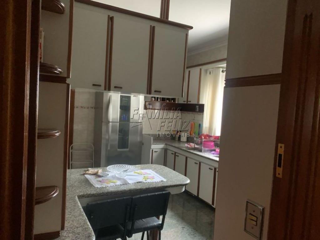 Apartamento com 3 quartos e 230 m² em Vila Caiçara, Praia Grande