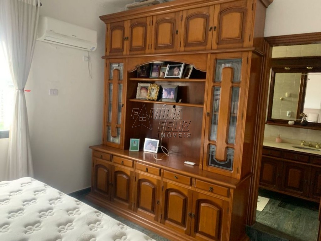 Apartamento com 3 quartos e 230 m² em Vila Caiçara, Praia Grande