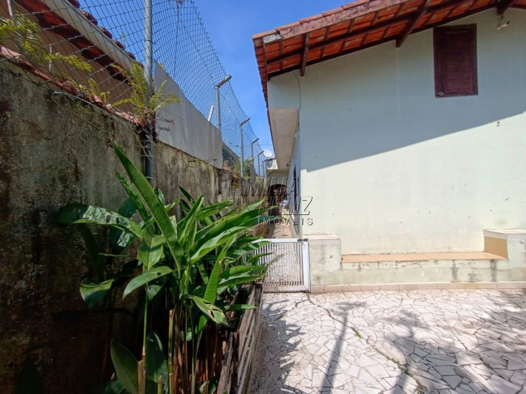 Casa com 2 quartos e 210 m² em Vila Caiçara, Praia Grande