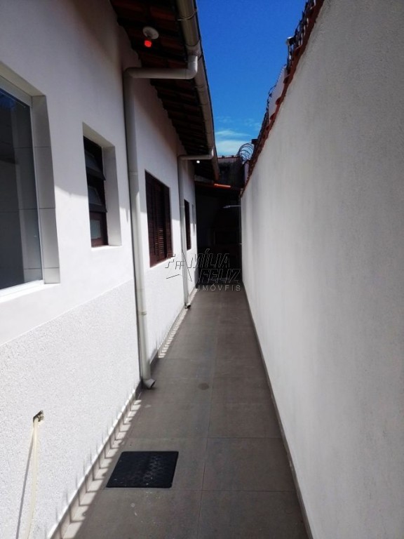 Casa com 2 quartos e 75 m² em Real, Praia Grande