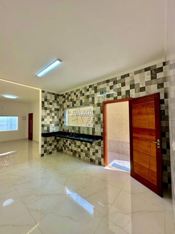 Casa com 2 quartos e 94 m² em Vila Caiçara, Praia Grande