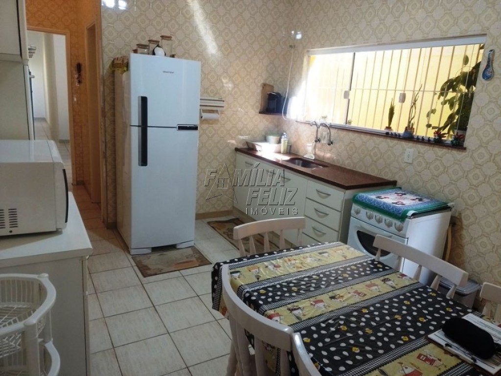 Casa com 4 quartos e 160 m² em Vila Caiçara, Praia Grande