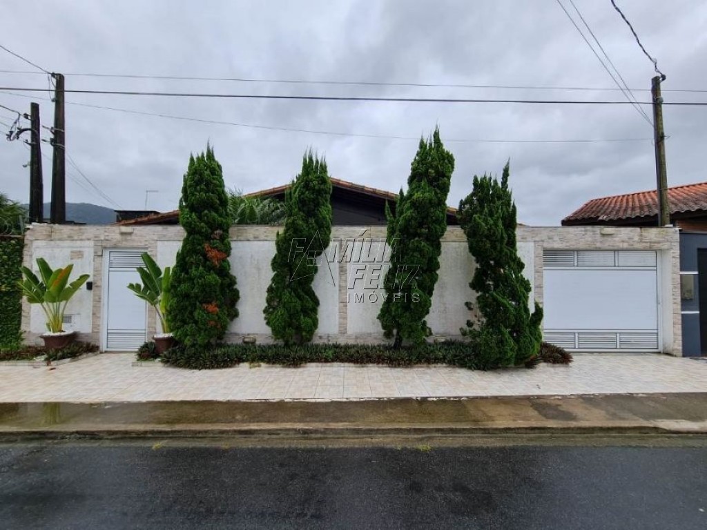 Casa com 4 quartos e 249 m² em Vila Caiçara, Praia Grande