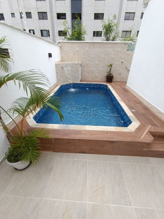 Casa com 3 quartos e 110 m² em Vila Caiçara, Praia Grande