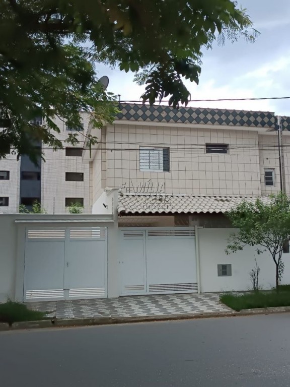 Casa com 3 quartos e 110 m² em Vila Caiçara, Praia Grande