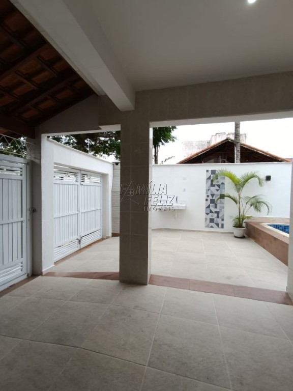 Casa com 3 quartos e 110 m² em Vila Caiçara, Praia Grande