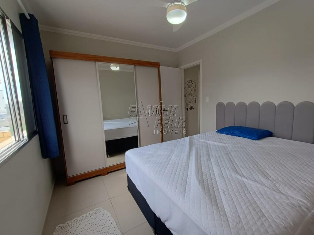 Apartamento com 2 quartos e 70 m² em Vila Caiçara, Praia Grande