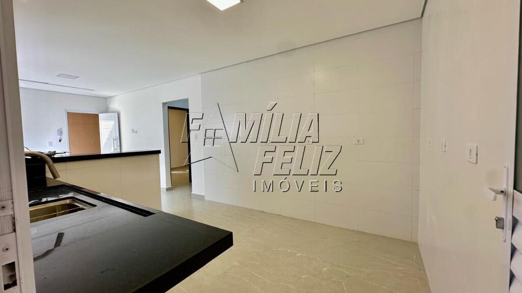 Casa com 2 quartos e 95 m² em Vila Tupi, Praia Grande