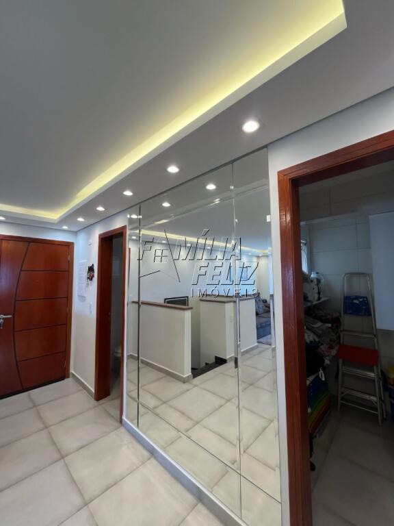 Apartamento com 3 quartos e 150 m² em Vila Caiçara, Praia Grande
