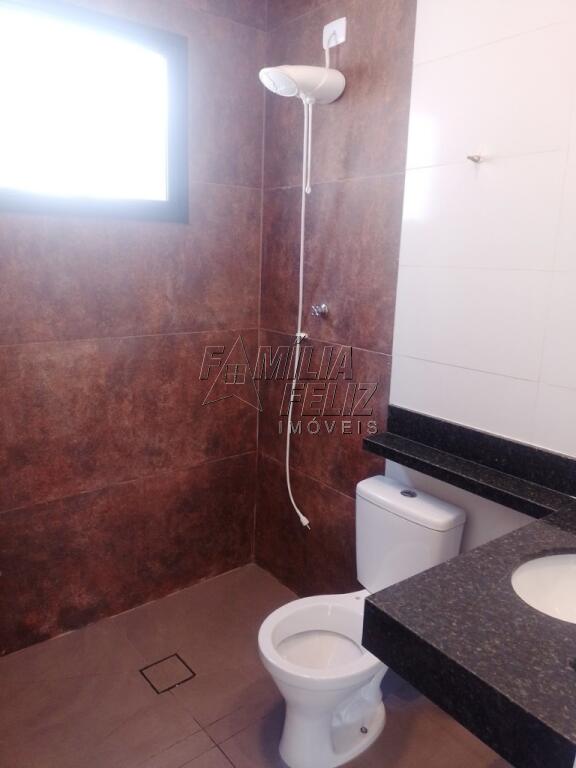 Casa com 2 quartos e 77 m² em Vila Caiçara, Praia Grande