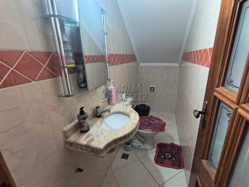 Casa com 3 quartos e 139 m² em Vila Caiçara, Praia Grande