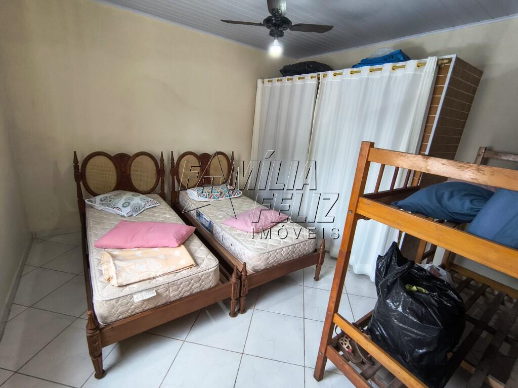 Casa com 2 quartos e 262 m² em Vila Caiçara, Praia Grande