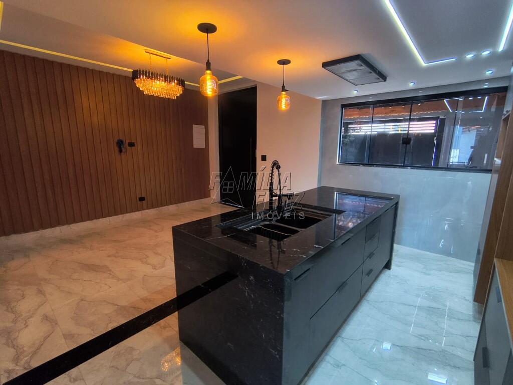 Casa com 3 quartos e 94 m² em Jardim Imperador, Praia Grande