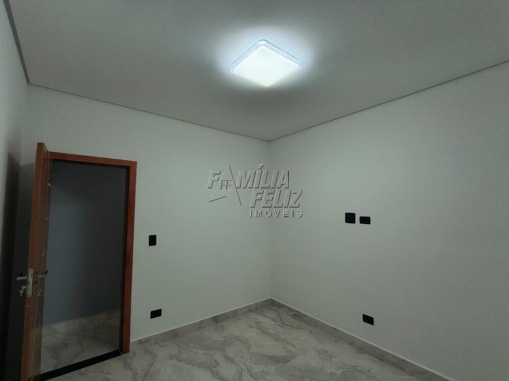 Casa com 3 quartos e 94 m² em Jardim Imperador, Praia Grande