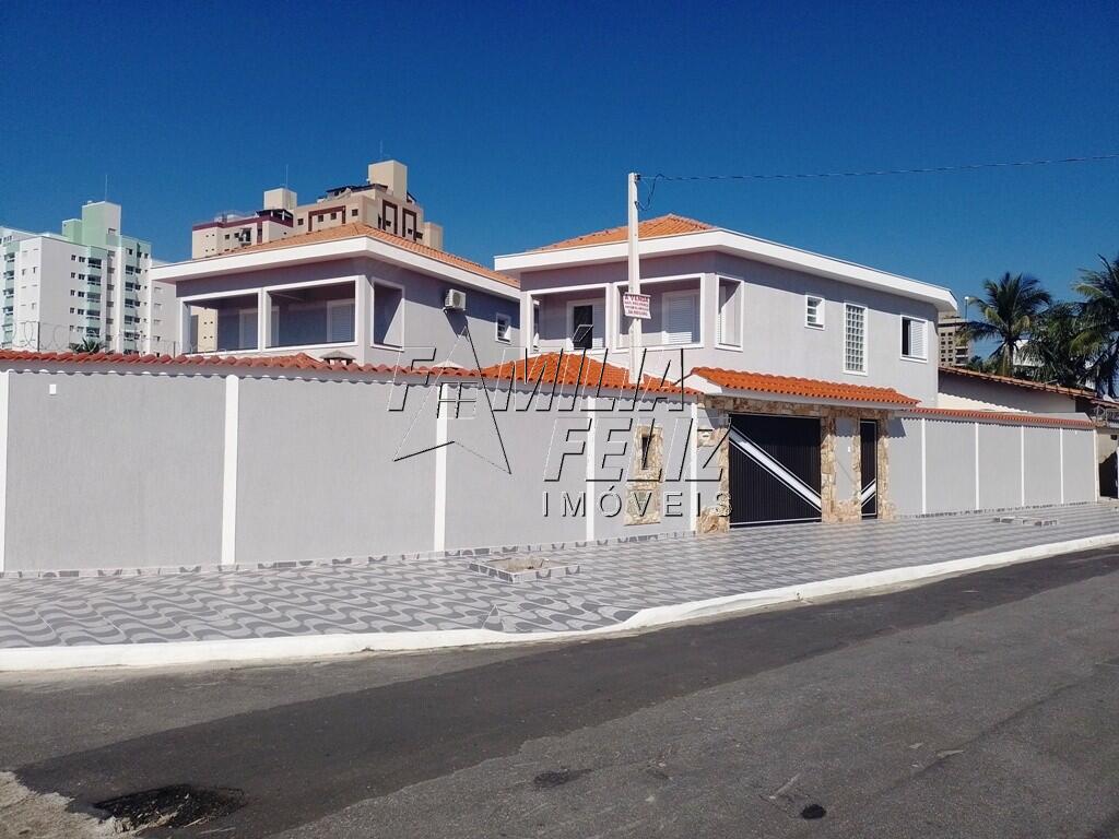 Casa com 4 quartos e 220 m² em Vila Caiçara, Praia Grande