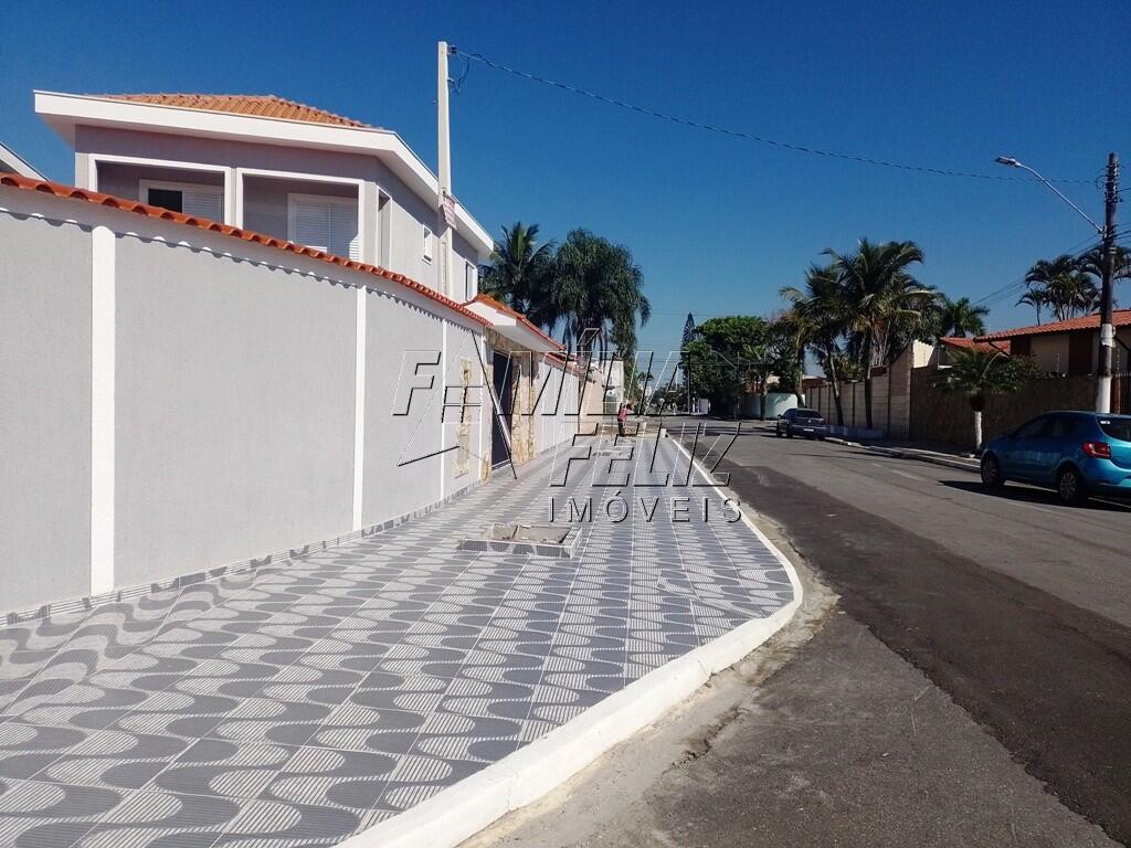 Casa com 4 quartos e 220 m² em Vila Caiçara, Praia Grande