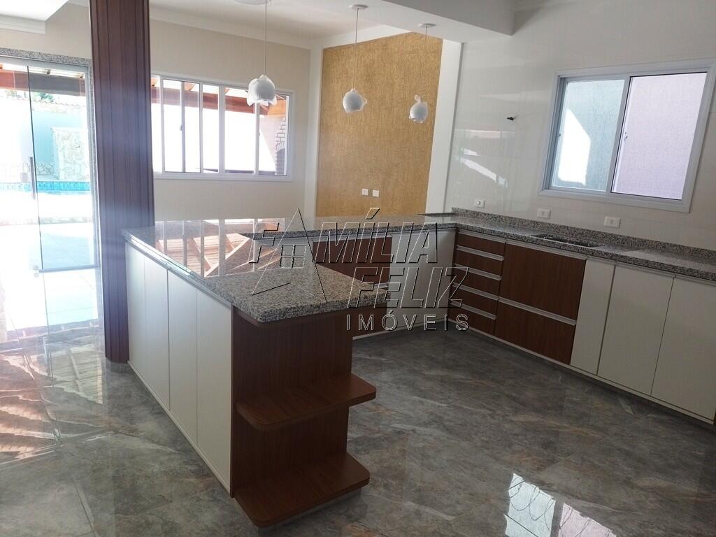 Casa com 4 quartos e 220 m² em Vila Caiçara, Praia Grande