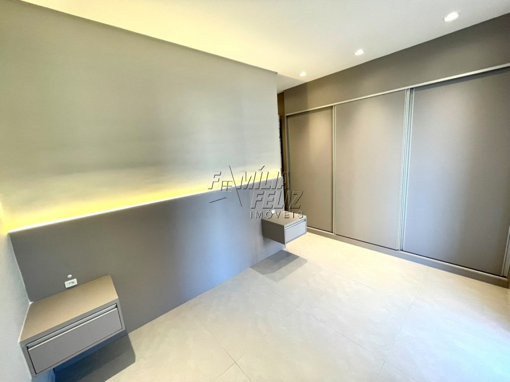 Apartamento com 2 quartos e 82 m² em Vila Caiçara, Praia Grande