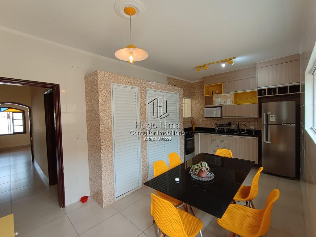Casa com 4 quartos e 150 m² em Pedreira, Mongaguá