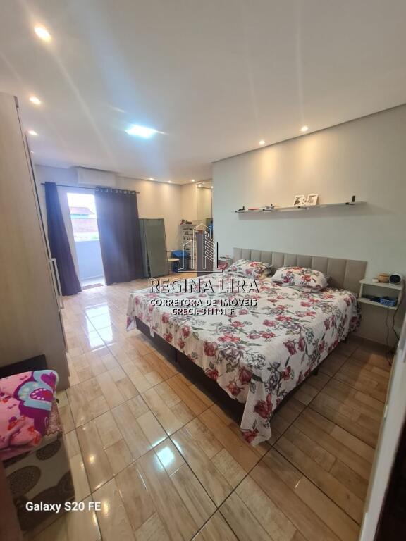 Casa com 3 quartos e 132 m² em Vila Guilhermina, Praia Grande