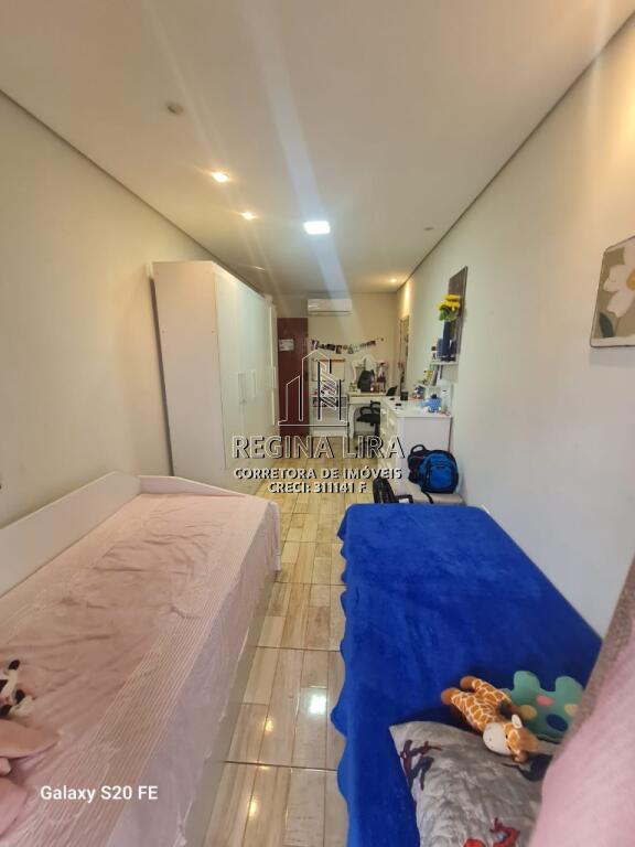 Casa com 3 quartos e 132 m² em Vila Guilhermina, Praia Grande
