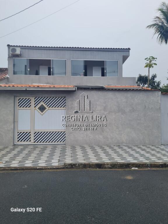 Casa com 3 quartos e 132 m² em Vila Guilhermina, Praia Grande