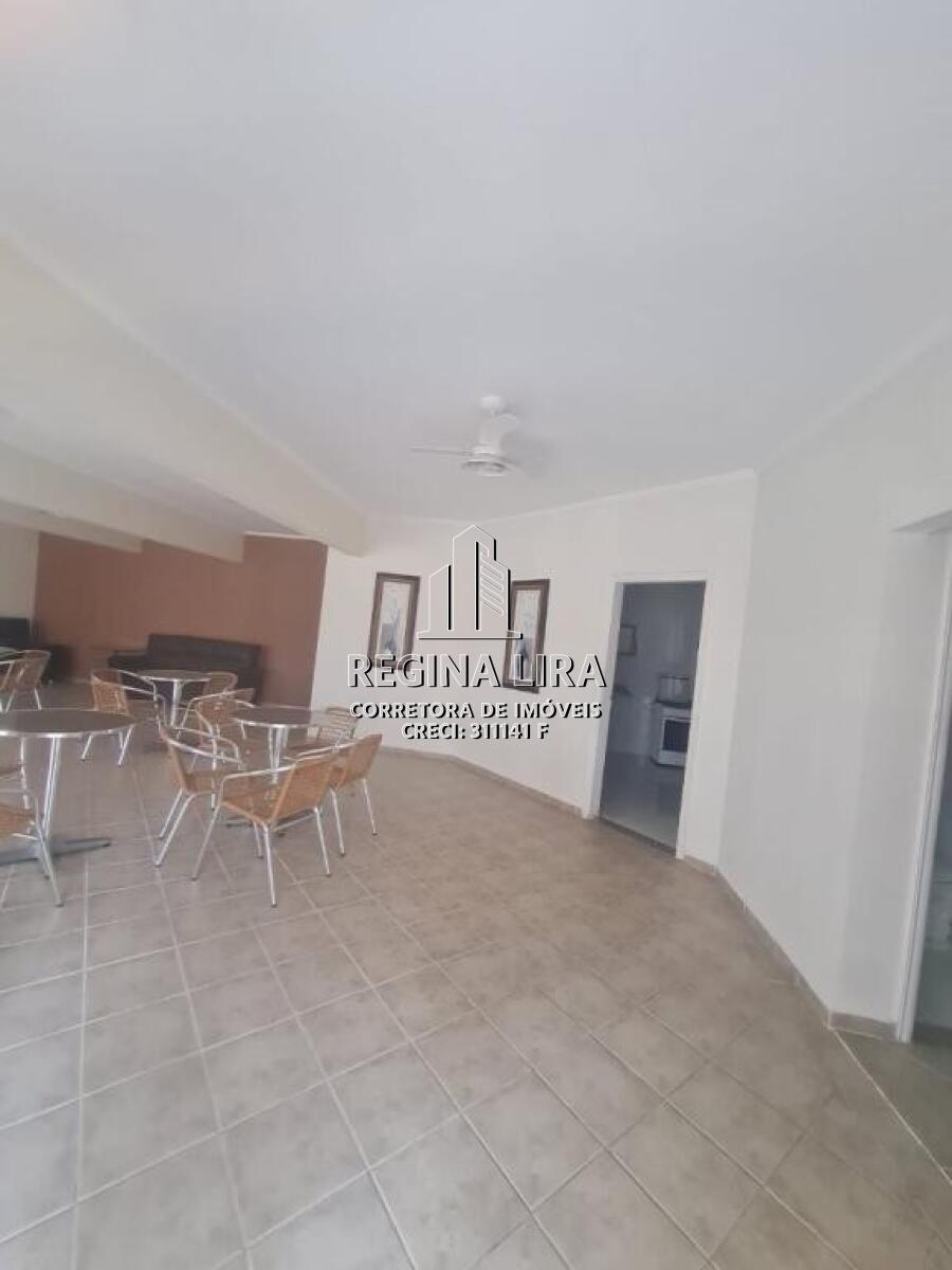 Apartamento com 2 quartos e 70 m² em Vila Guilhermina, Praia Grande