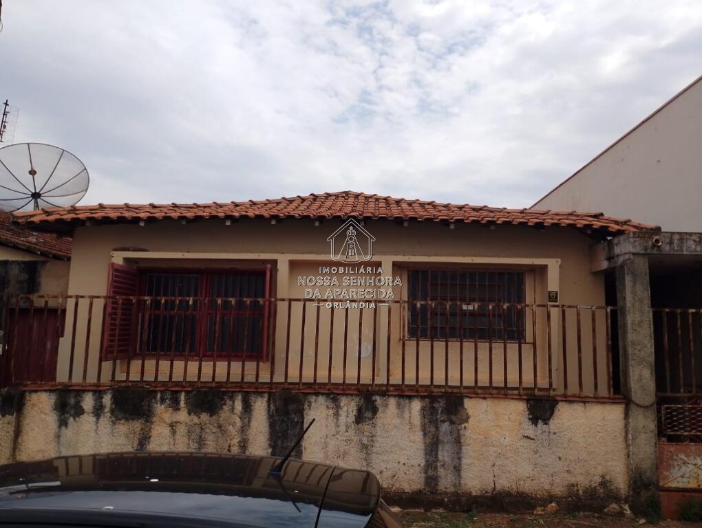 Casa com 2 quartos e 100 m² em Centro, Orlândia