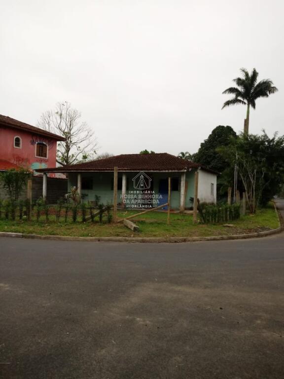 Casa com 2 quartos e 250 m² em Centro, Orlândia