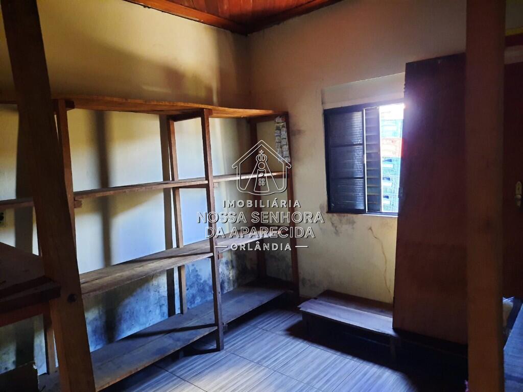 Casa com 2 quartos e 360 m² em Centro, Orlândia