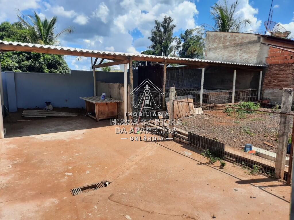 Casa com 2 quartos e 360 m² em Centro, Orlândia