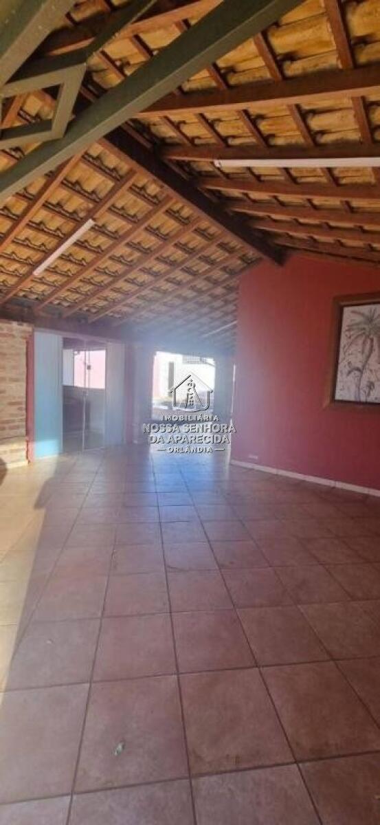 Casa com 4 quartos e 300 m² em Centro, Orlândia
