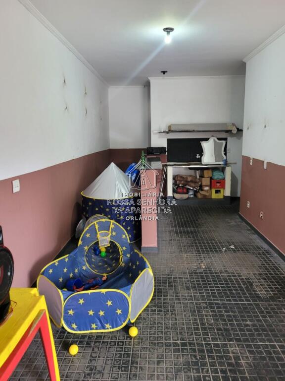 Apartamento com 70 m² em Centro, Orlândia