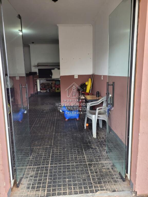 Apartamento com 70 m² em Centro, Orlândia